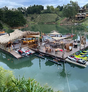 restaurant atma villas guatape peñol.jpg