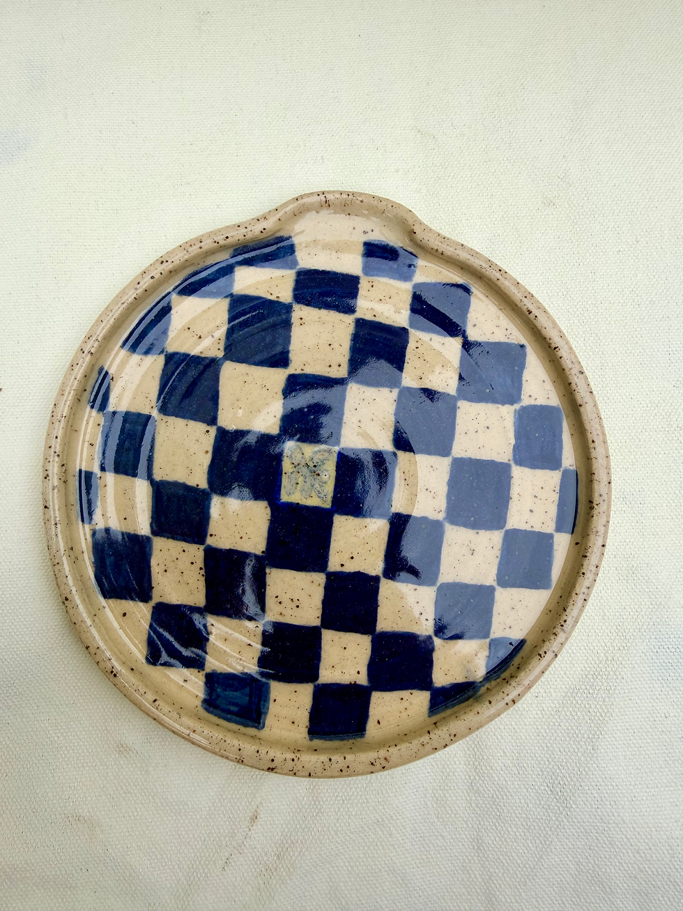 Thumbnail: Blue checkered spoon rest