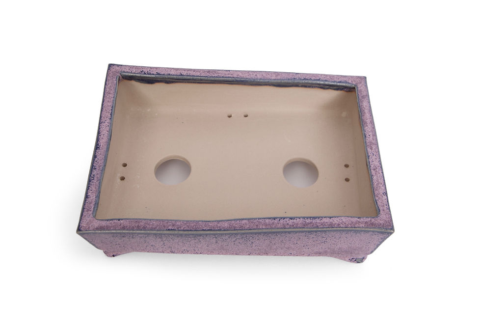 Thumbnail: Rechthoekige lila/paarse bonsai pot met ongelijke wanden voor een chuhin bonsai van bovenaf