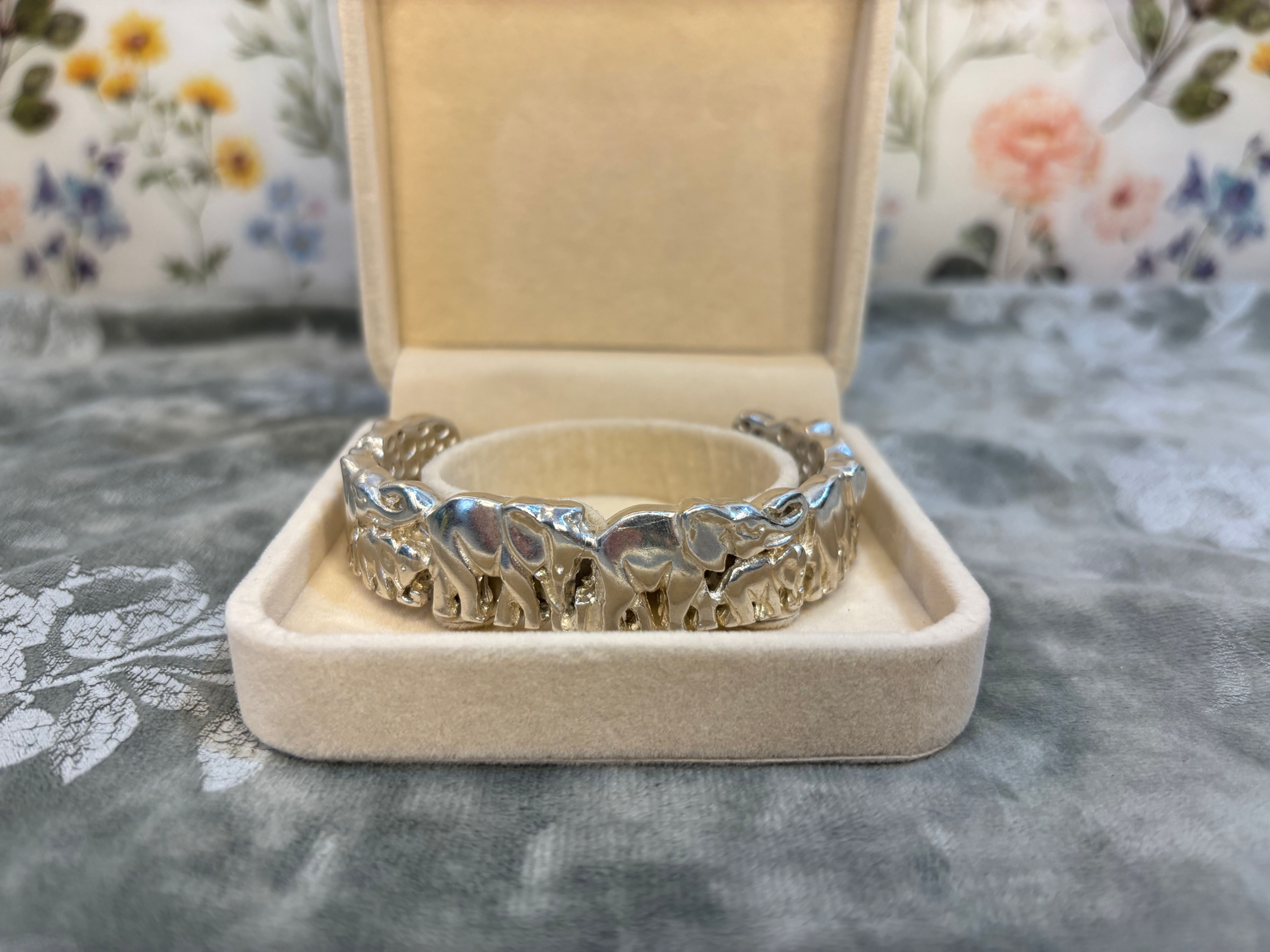 Vintage Sterling Silver Elephant Bracelet