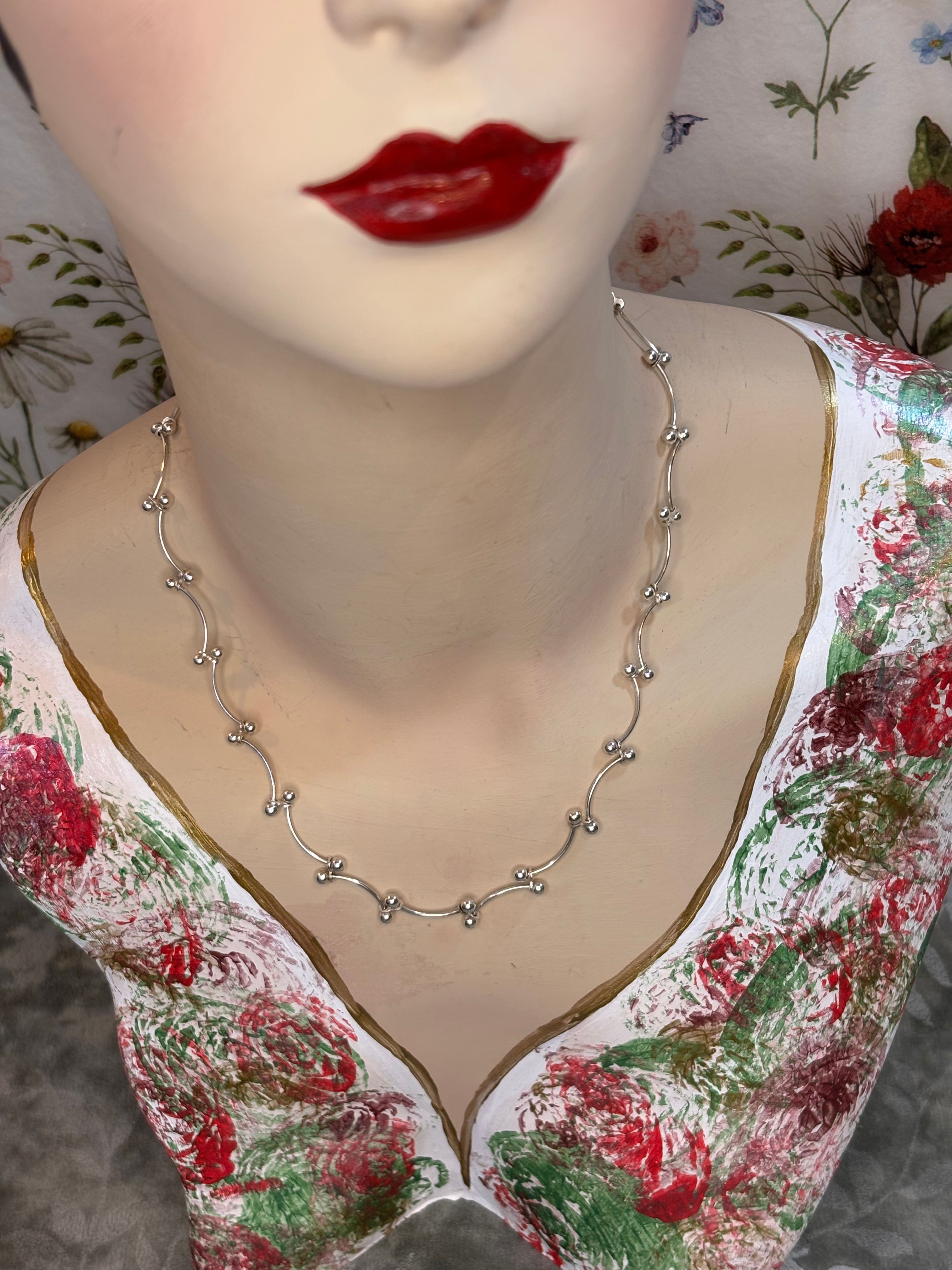 Sterling Silver 925 Wave Link & Bead Necklace