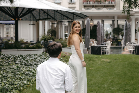 A luxury marriage proposal in Zurich, Switzerland at 5 stars hotel Baur au Lac: girlfirend turns around and finds out boyfriend on his knee proposing