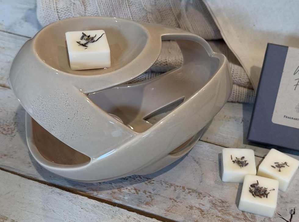 Thumbnail: Luxury Beeswax Wax Melt Gift Set | Ceramic Warmer, Choose Your Fragrance