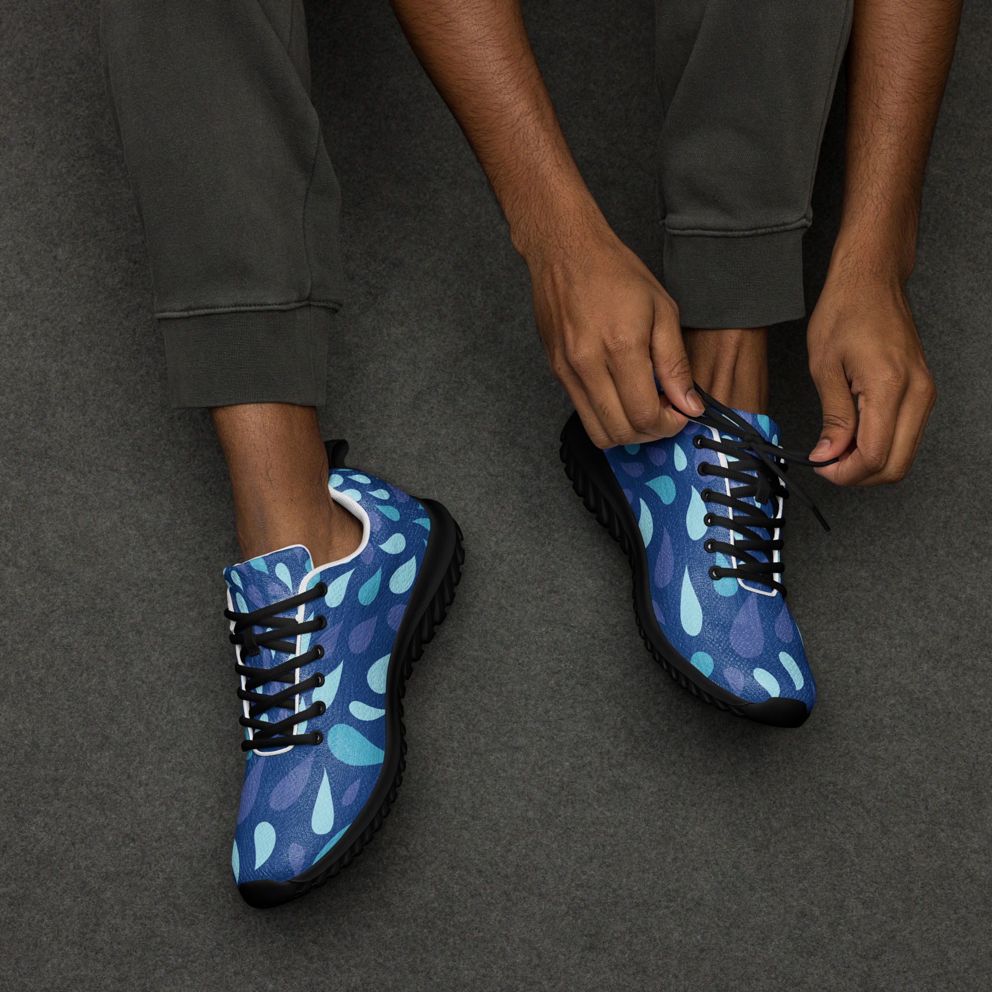 Men’s athletic shoes