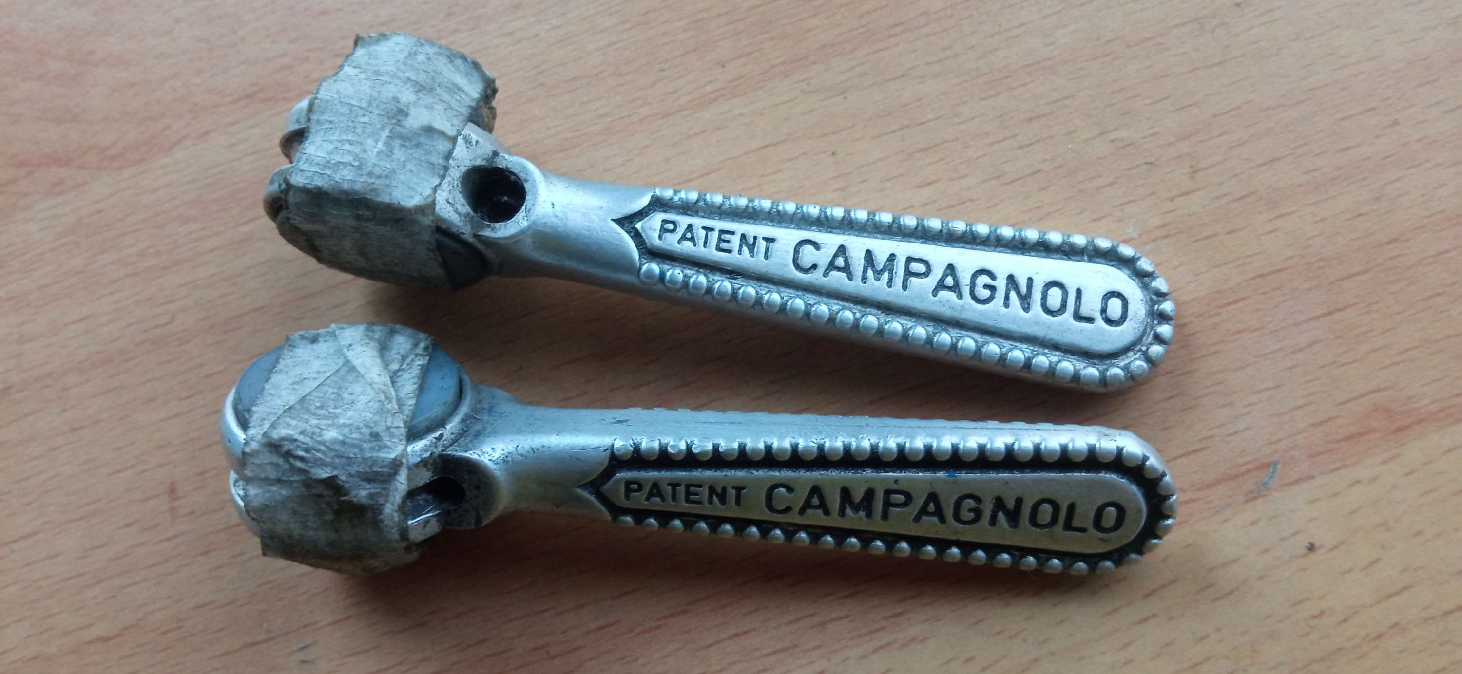 Gemelas de cambios Campagnolo para bicicleta de ruta clásica