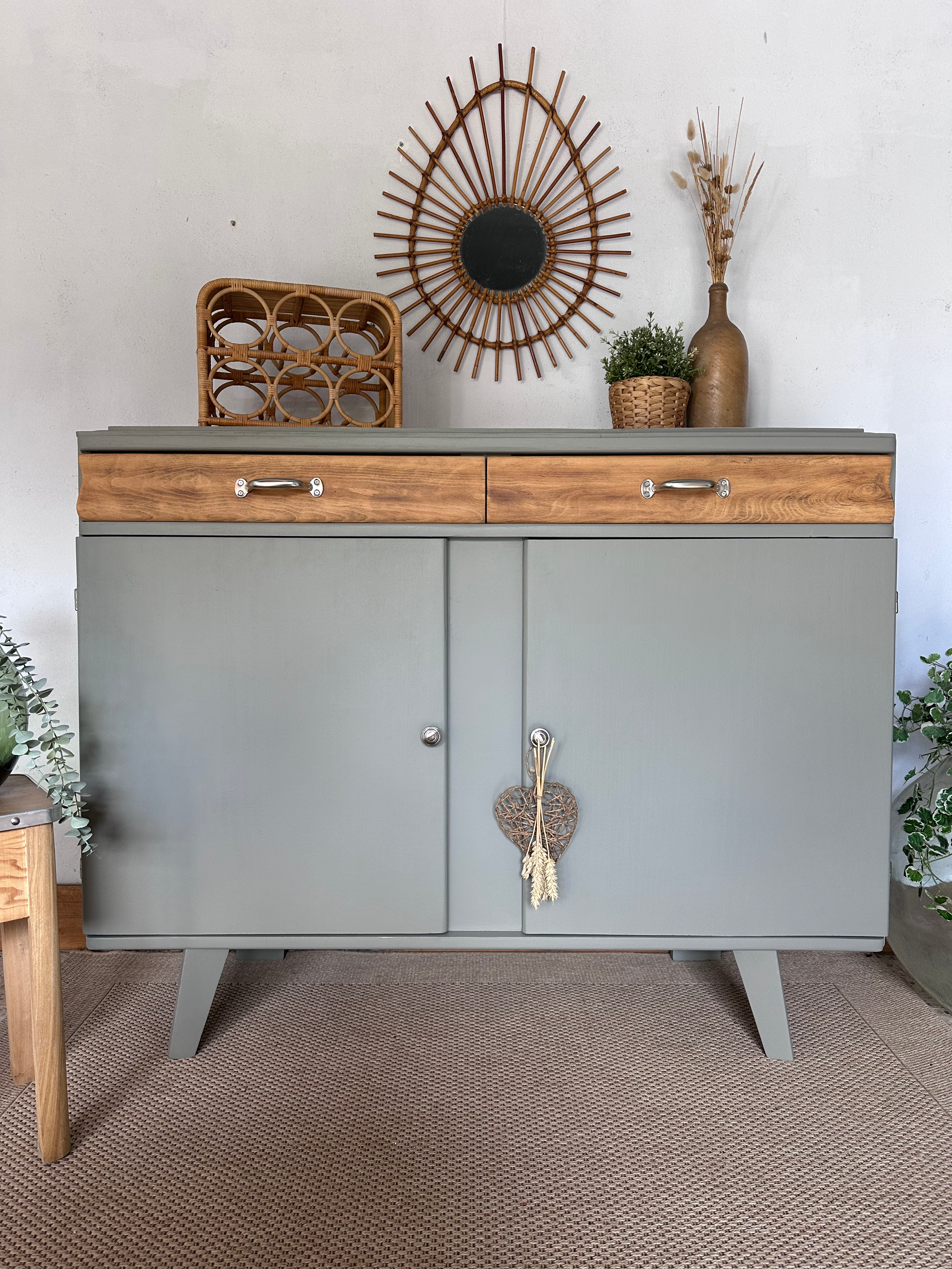 Buffet Vintage Lecci