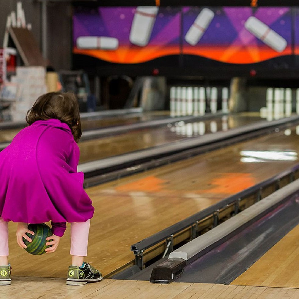 Family candle pin bowling (Members Only)