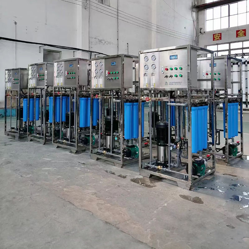 Прев'ю: 0.25 Ton Simple Reverse Osmosis Frame Machine Purifier Full-Automatic Water Puri