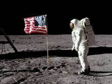 astronauta (1).jpeg
