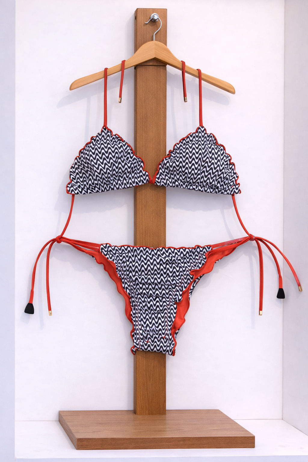 Bikini “Red Wave Chic”