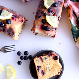Blueberry and Lemon Curd Tea Cake