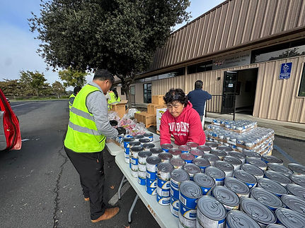 food drive 8.jpg