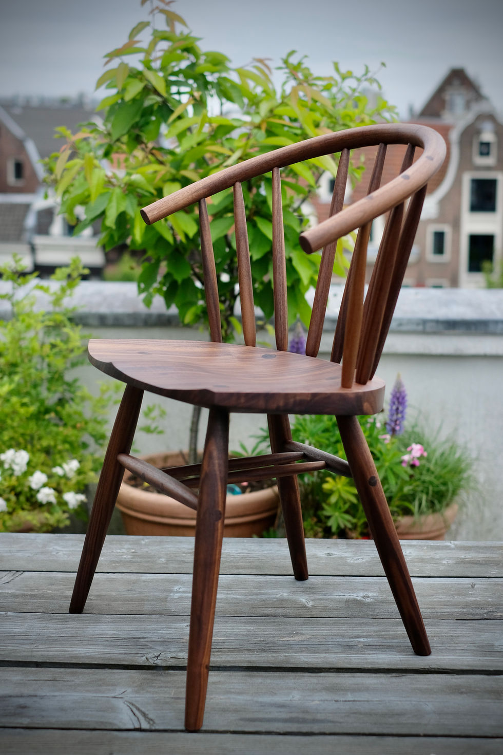 The Fabian - side view