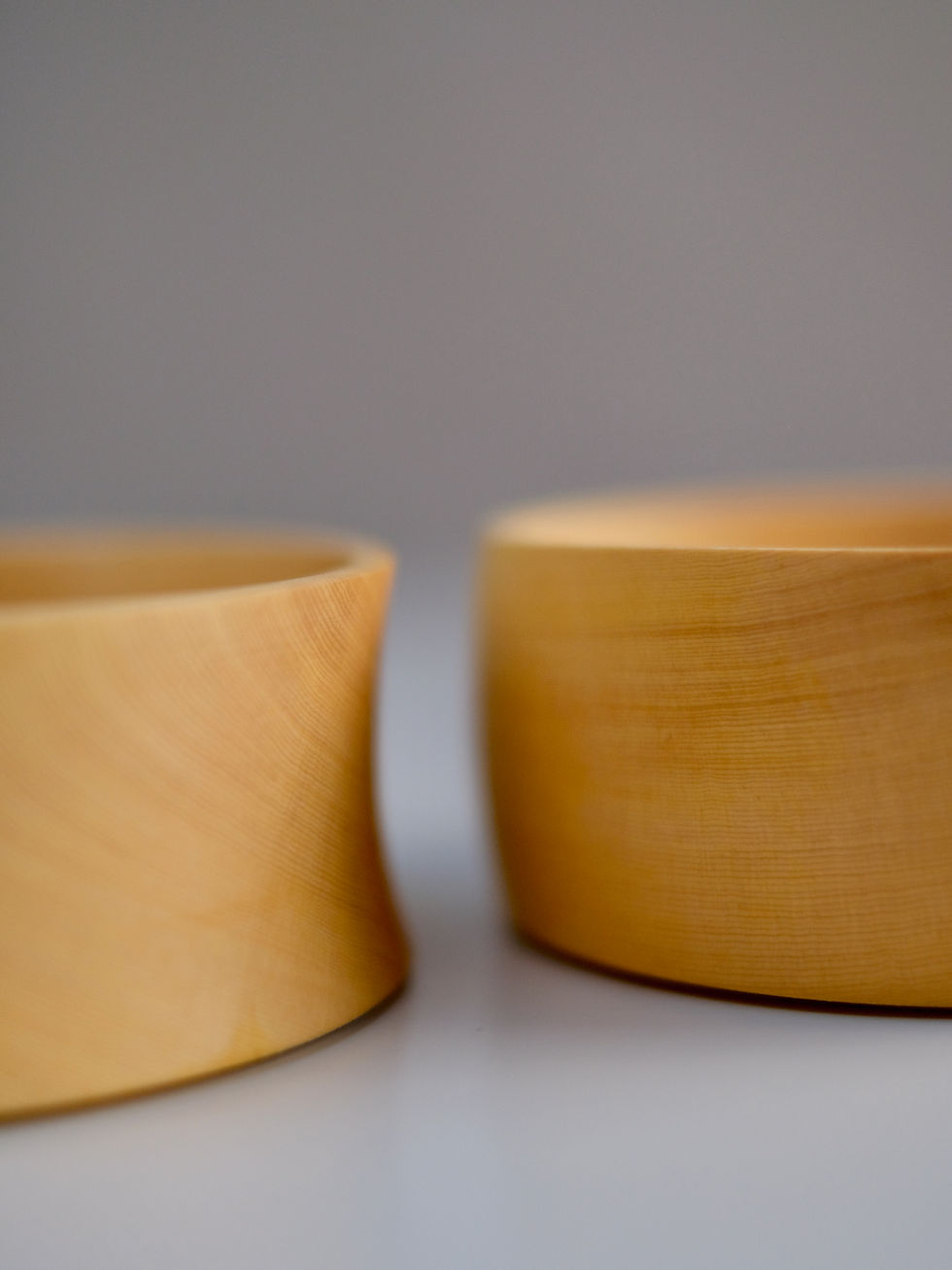 Thumbnail: 2637 - Matching bowls