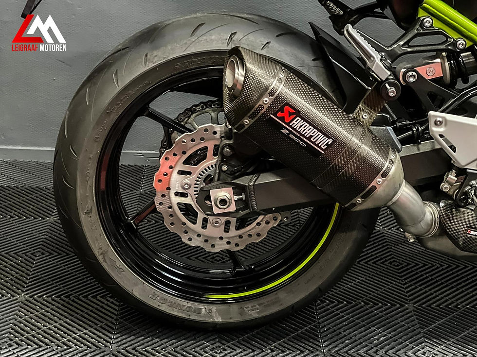 Thumbnail: Kawasaki Z900 Performance - Akrapovic
