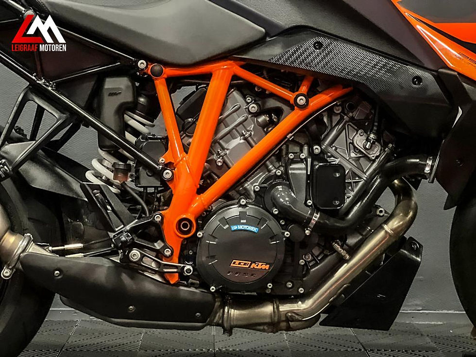 Thumbnail: KTM 1290 Superduke GT - 2023 - Techpack - Akrapovic - 