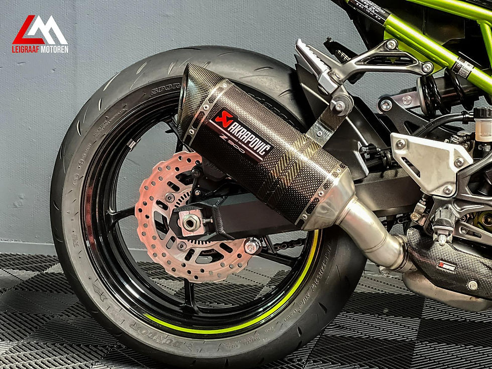 Thumbnail: Kawaski Z900 Performance - 2022 - Akrapovic - 
