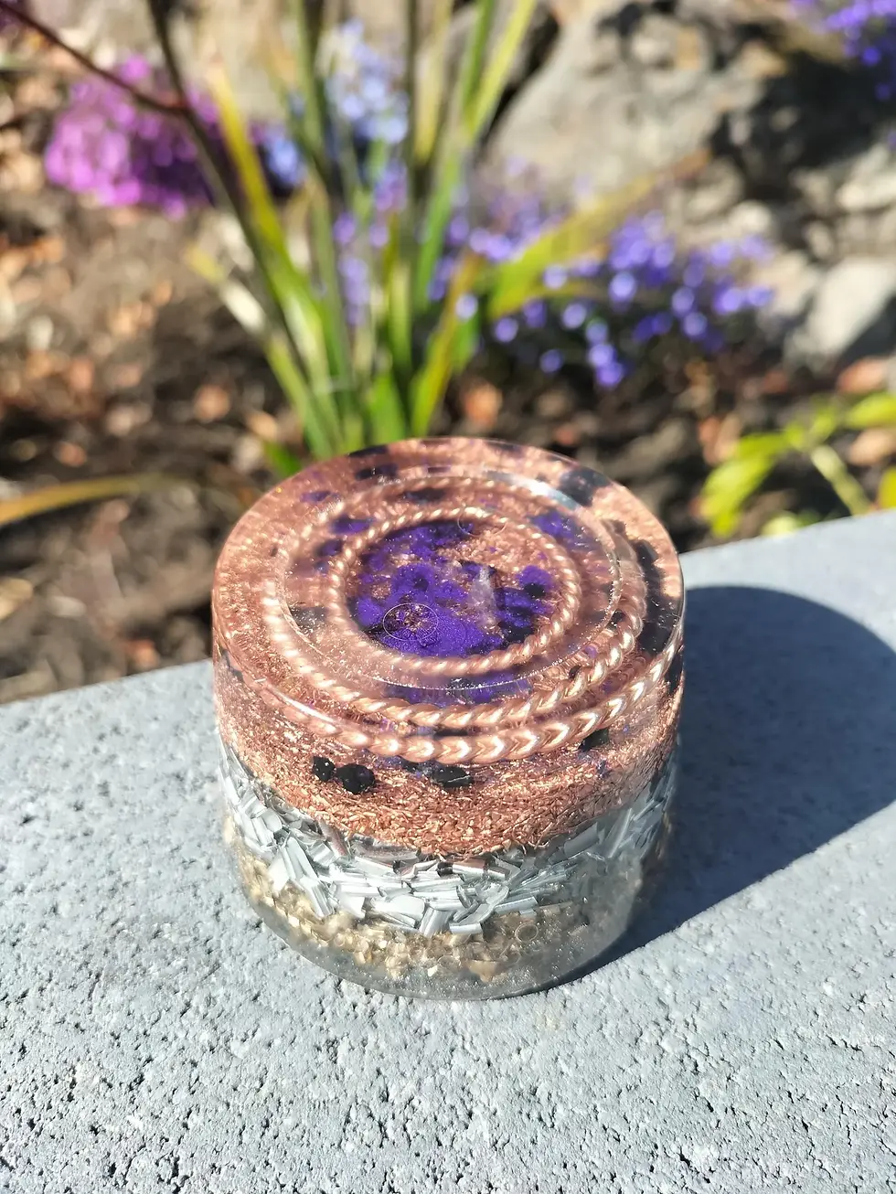 Thumbnail: Fridge Friends – Orgone Generator Tower Buster