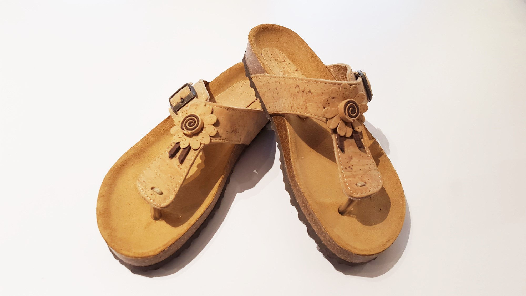 Teenslippers kurk maat 36