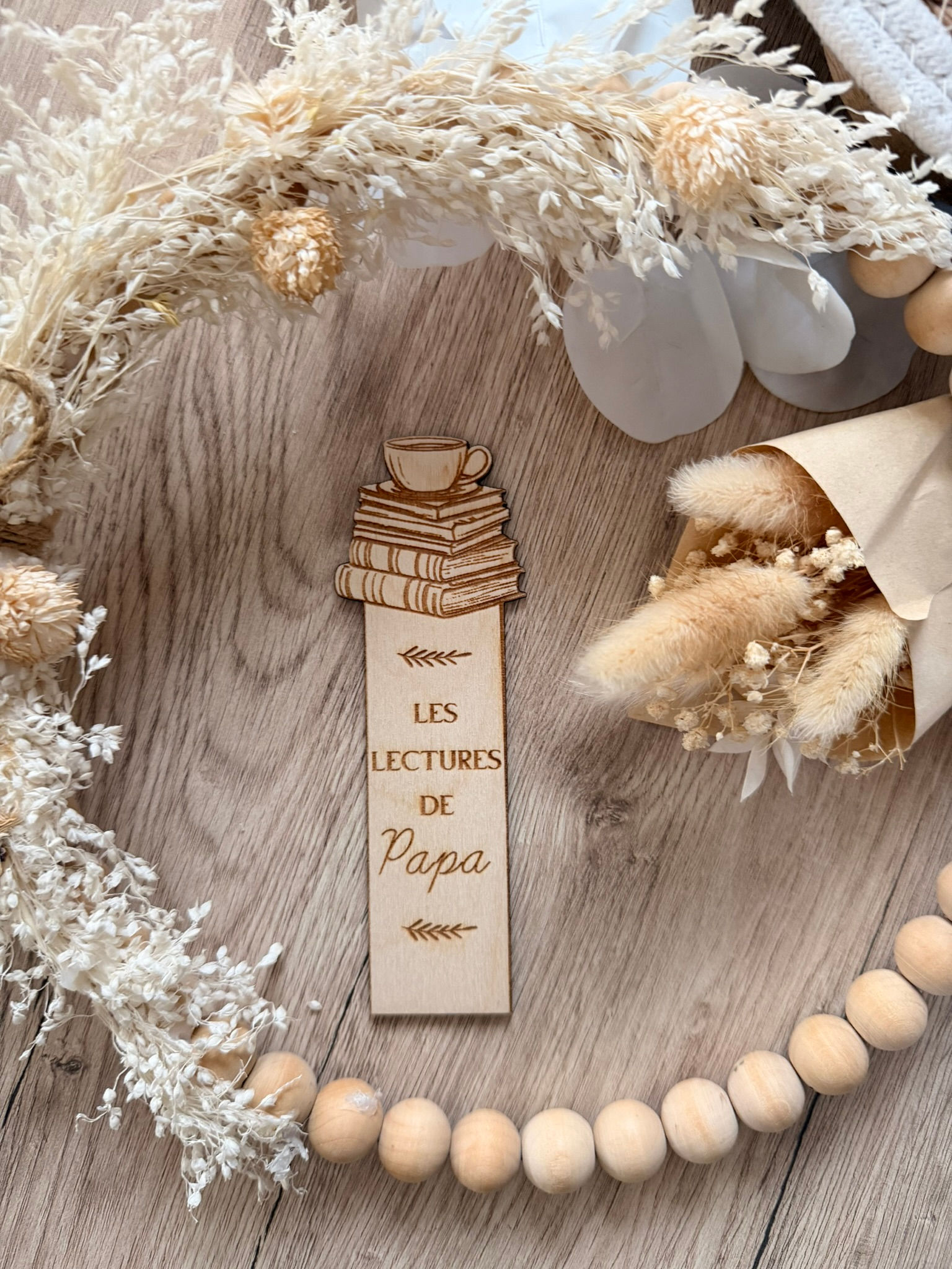 Marque-page en bois livres