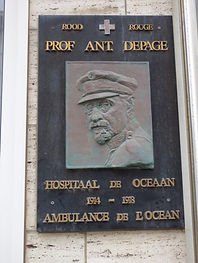 BELGIQUE Plaque commémorative Antoine Depage.jpg