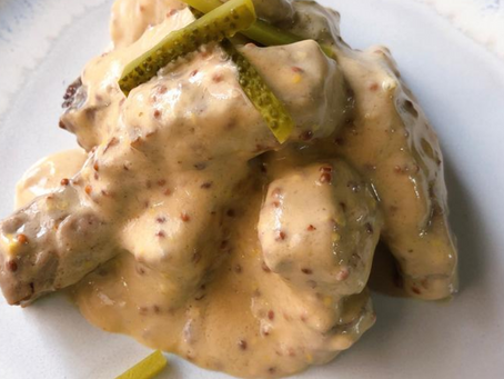 Solomillo Stroganoff