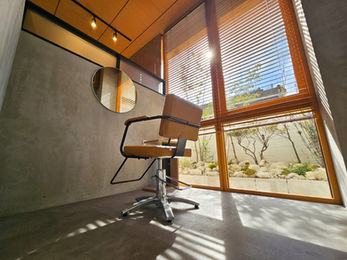 日向市　延岡市　日南市　都城市　美容室　アイサロン　テナント　工事　内装