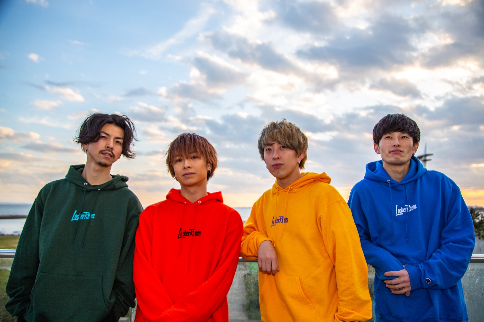 BIOGRAPHY Snugs Official 