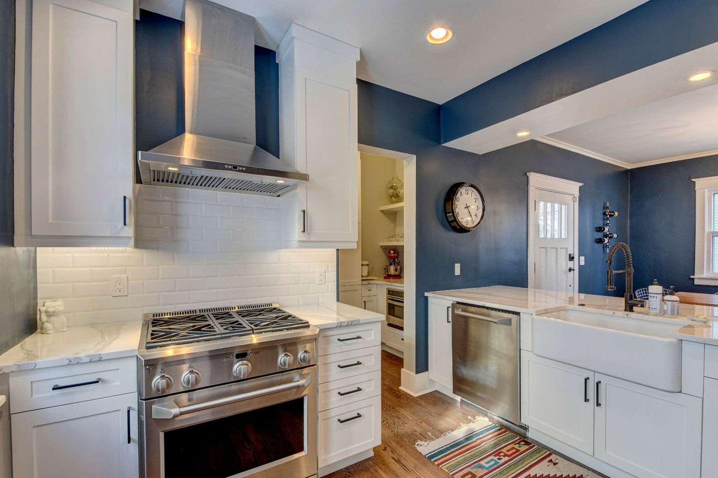 2109 S 33rd St_21.jpg