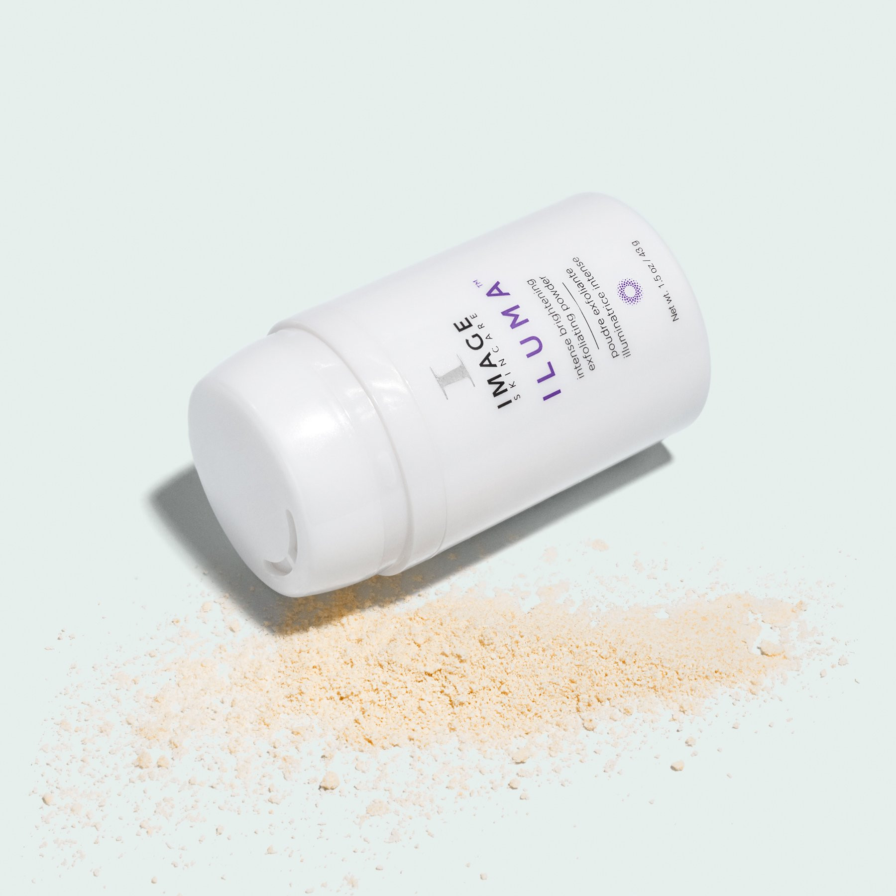 Iluma Brightening Powder Exfoliant