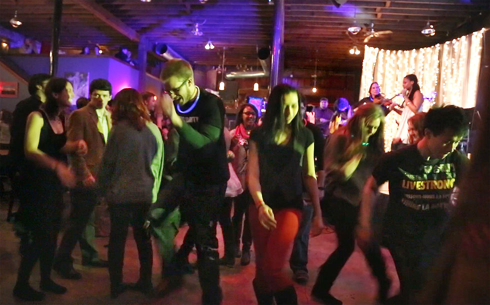 Liv McConnell, THE DAILY BEACON