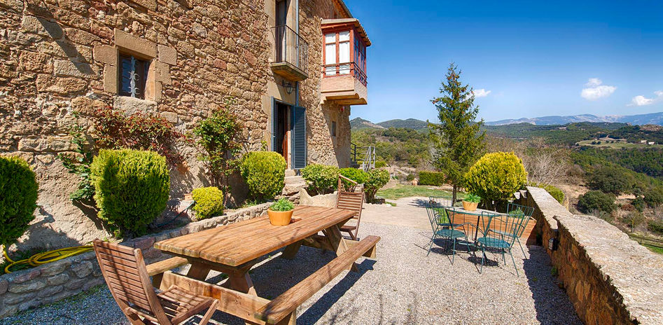 casa Pairal outside.jpeg