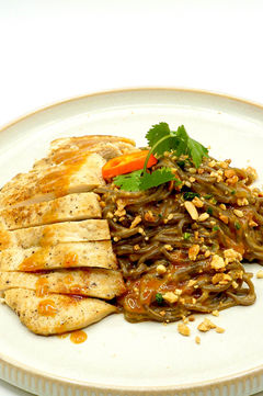 Grilled Chicken Peanut Soba