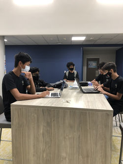 Andy Manas Aum Neil Nihelish