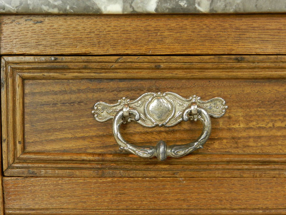 Miniature : French Antique Washstand in Elm