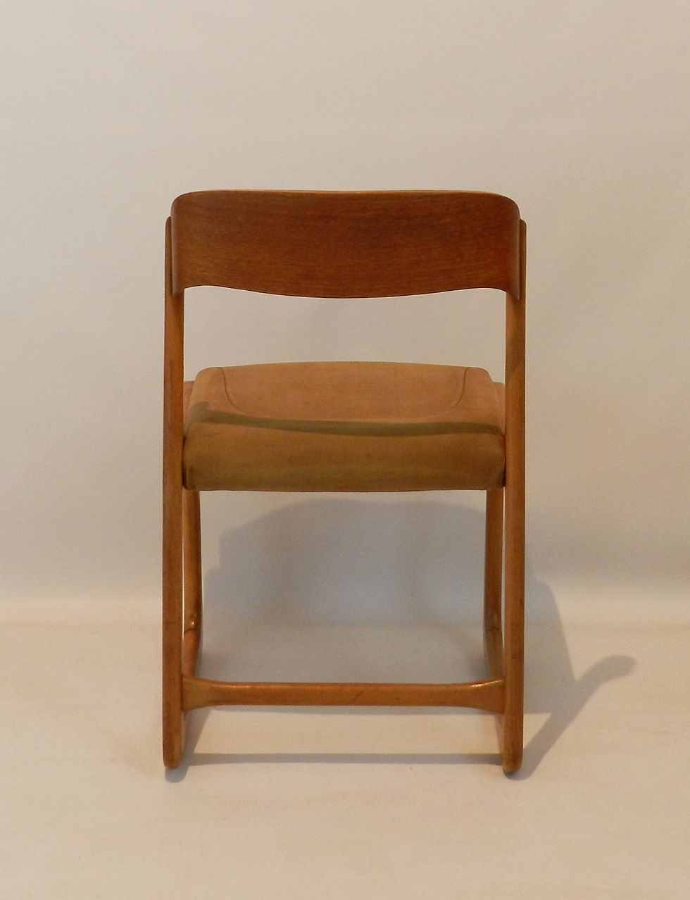 Miniature : Stylish Set of Four 1960's Dining Chairs
