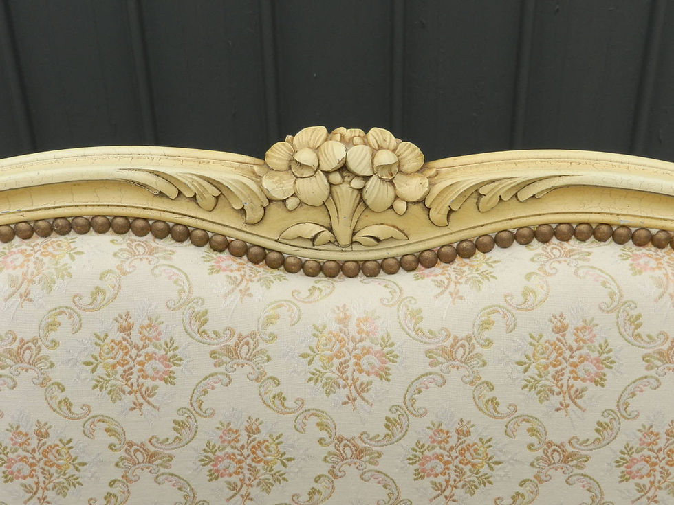 Miniature : French Capitone/Demi Corbeille Bed Louis XV Style
