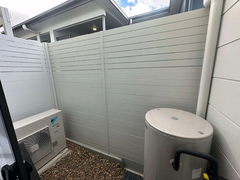Mixed slats with gaps or no gaps