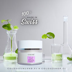 Colosé kasvien kantasoluvoide sopii kaikille ihotyypeille. Raikas tuoksuinen ihon uudistaja, joka suojaa ihosoluja ikääntymiseltä. Voide korjaa ja tasoittaa sekä auttaa suojautumaan ympäristön aiheuttamilta vaurioilta. Ohut voide ylläpitämään ihon hyvinvointia, kirkkautta ja elinvoimaa.