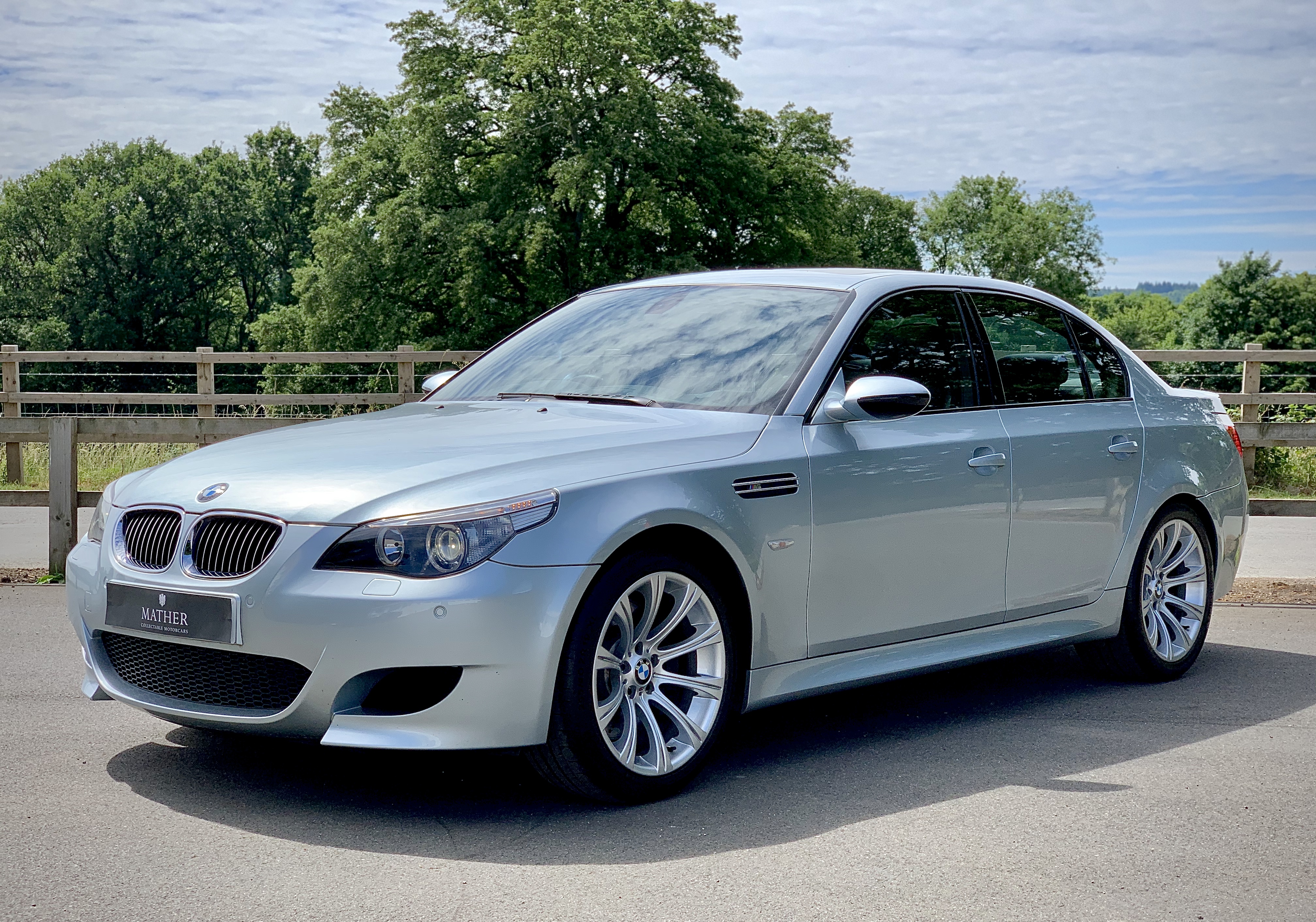 Bmw m5 2006