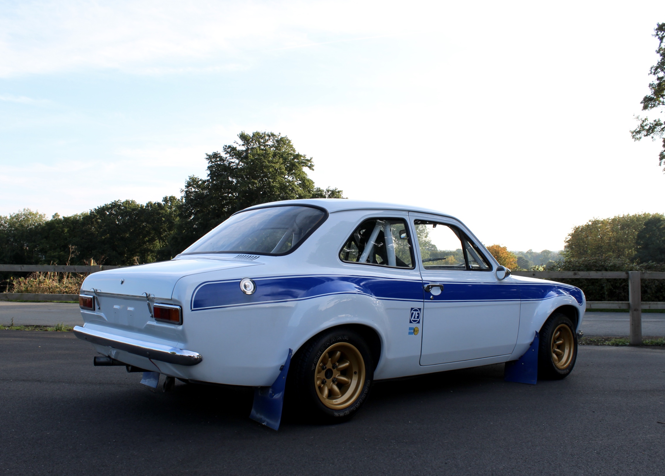 Ford escort rs2000
