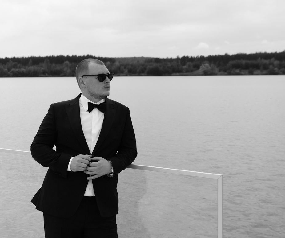 Утро жениха. Фотосессия жениха. Аксессуары для жениха. Свадьба Белгород. Свадьба летом. Свадьба в Ривьере. Организация свадьбы Белгород. Свадебное агентство "ДИНАСТИЯ КИНАСТ"