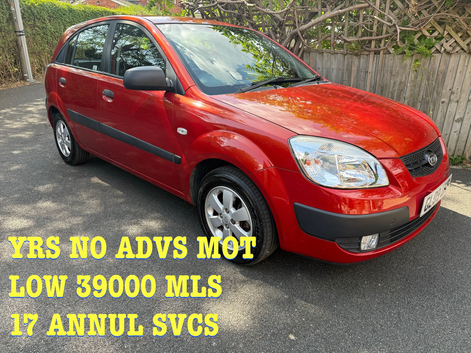 09 KIA RIO , 1.4 5DR 39,000 17 SVCS!