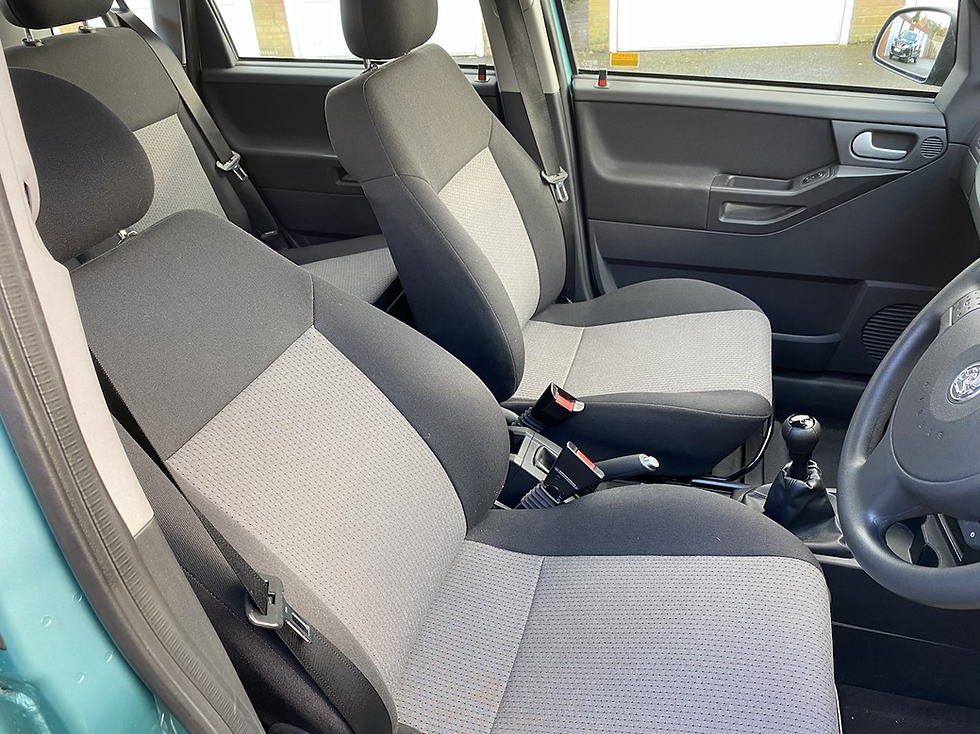 Thumbnail: 05 Vauxhall meriva 1.6 16v Life 