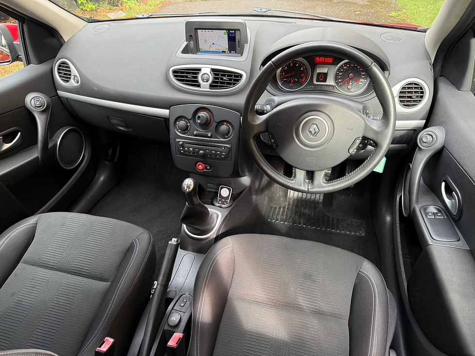 Thumbnail: 2011 RENAULT CLIO 1.2 TCE DYNAMIC TOM TOM 