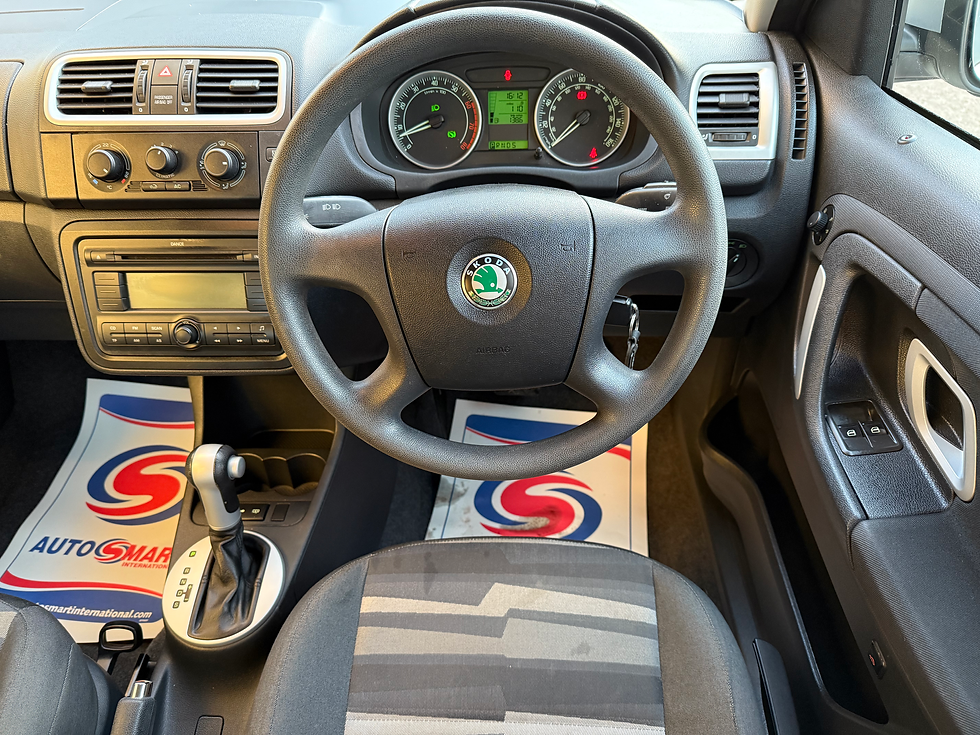 Thumbnail: SKODA ROOMSTER 1.6 AUTOMATIC  MPV
