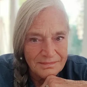 PortraitManonVonWoensel