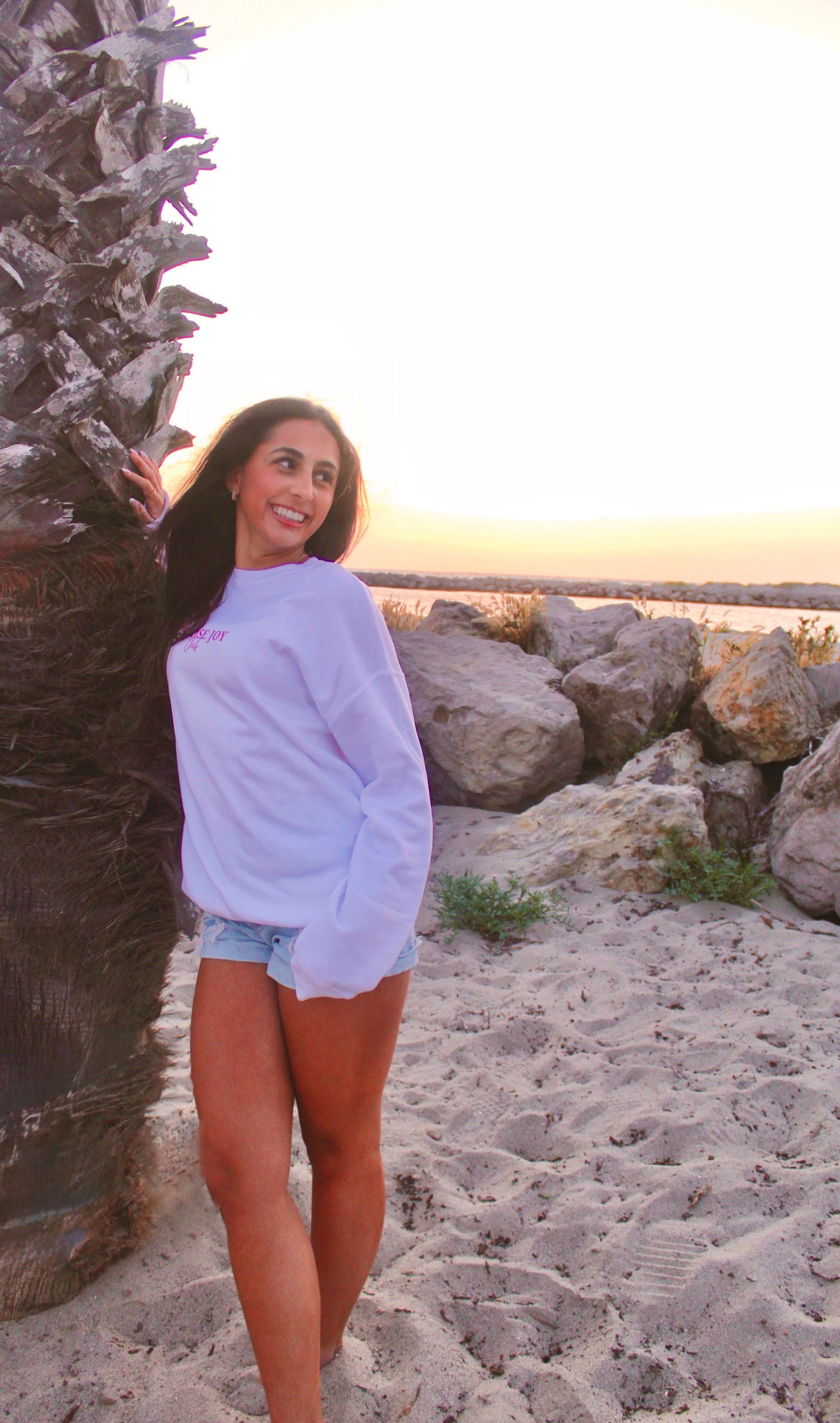 Fullness of Joy Crewneck