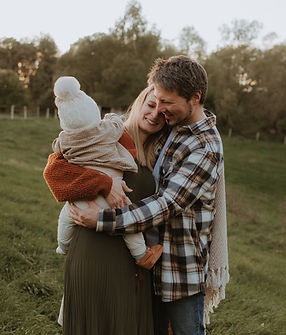 Familienfotografie in Lübeck – natürliche Familienmomente in der Natur