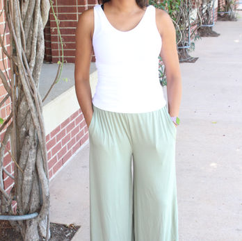 Super Soft
Size Medium Pictured